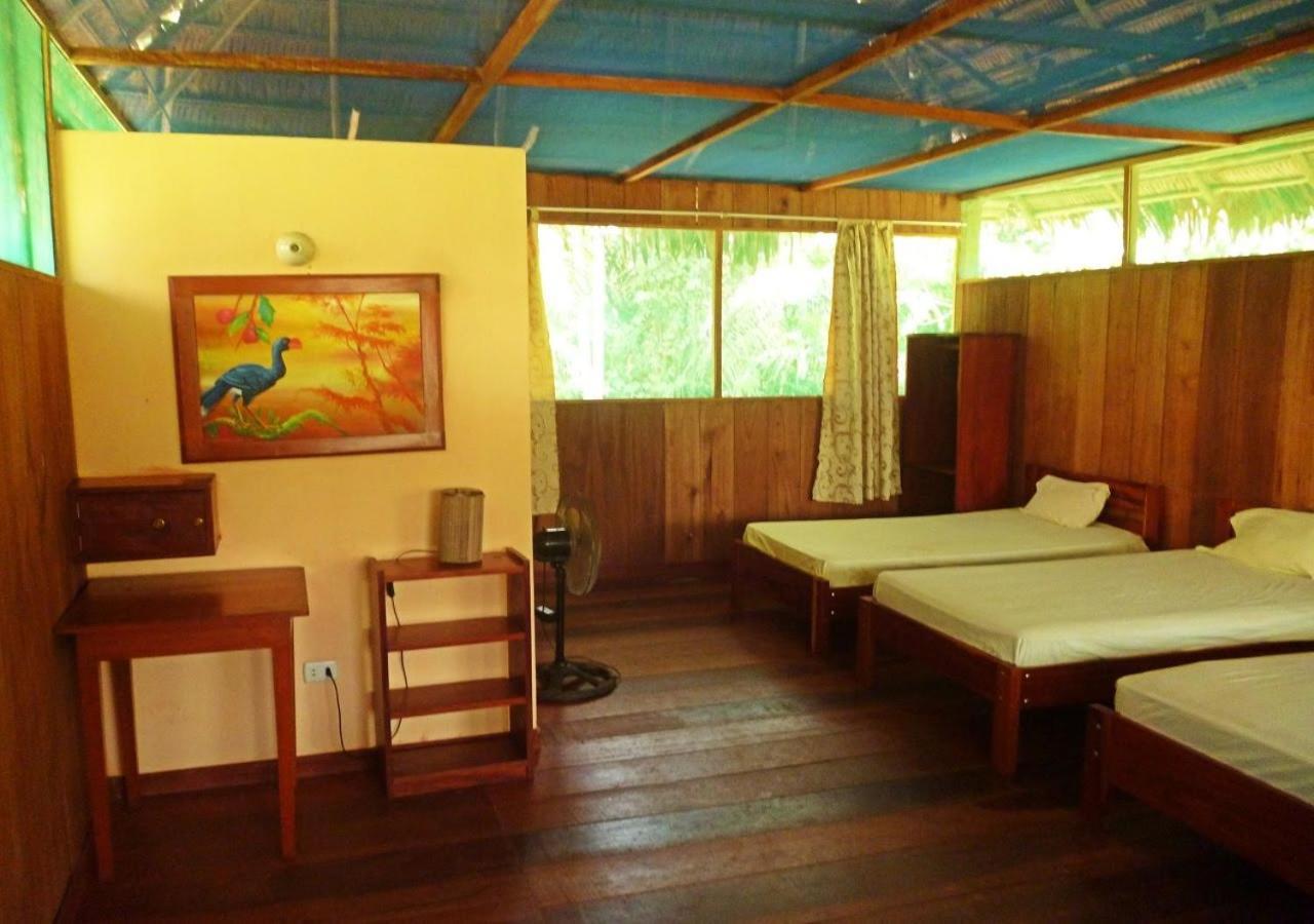 Curaka Lodge Expedition Iquitos Ruang foto
